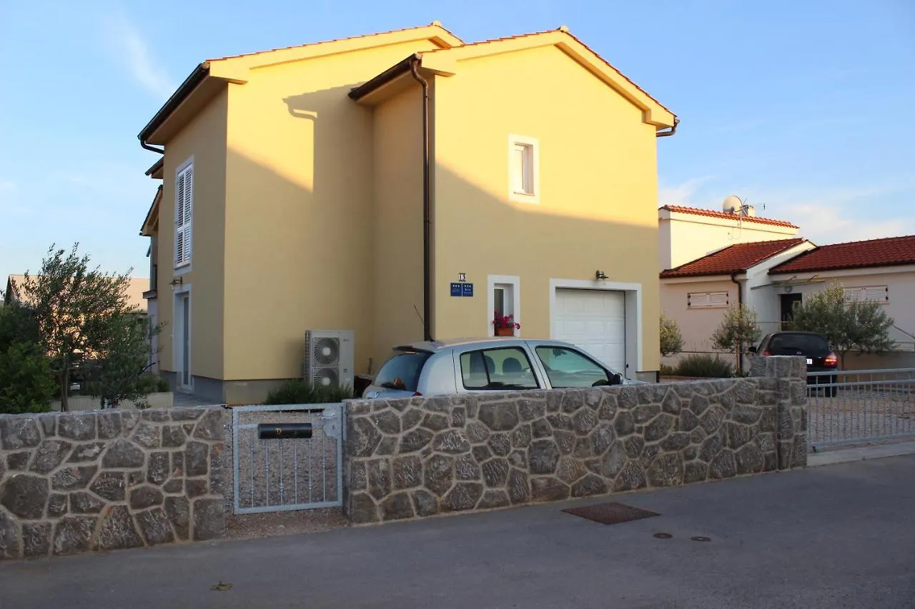 Daire Studio Lavanda In Kornic, Krk Hırvatistan
